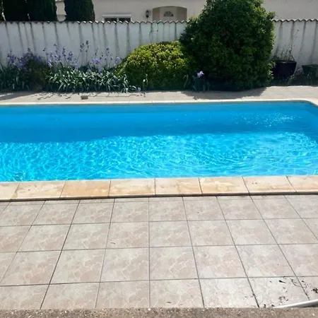 Oleander- Spacious With Private Pool & Garden Sleeps 6 Puimisson